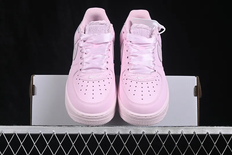 All categories Nk Air Force 1 Air Force series Nk Air Force 1 Low Air Force low-top Nike Air Force 1'07 Low Air Force 1 low-top casual sneakers IR0871-600